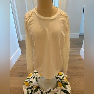 Stella and Dot top new with tags